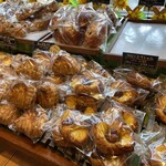 石窯パン工房 キャパトル - このエリアのパンも少しずつトライ！