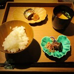 もと井 - ごはん、大羽いわし、赤出汁、香の物。　　　　　2020.07.18