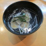 よし寿司 - お吸い物が癒しです。