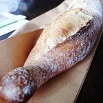 アドゥマン - バゲットカンパーニュ