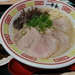 博多屋台ラーメン 一幸舎 - 屋台豚骨ラーメン