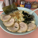 ラーメンショップ - 料理写真:正油ネギチャーシューめん大盛り、かため、こいめ