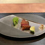 窯焼き割烹 黒泉 - ・タン炉釜焼き、万願寺唐辛子、山わさび