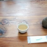 いたどり - お茶＆おしぼり