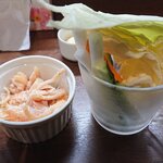 Horikawa Toriiwa - 鶏一夜干しと野菜スティック