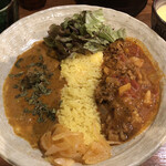 SPICY CURRY 魯珈 - 