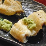 japanese restaurant 旬菜 籐や - 生うなぎ白焼き（ワサビ醤油で）