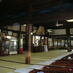 道後温泉 本館 - 大広間ではノビノビ出来ます