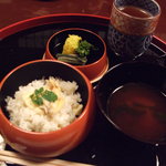 京大和 - あさり飯