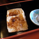 東京 芝 とうふ屋うかい - うかい名物：揚げ田楽