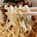 痺れ麻婆豆腐とトロトロお肉の回鍋肉 九尾の狐 - 