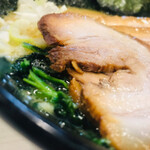 ゴル麺。 - チャーシュー 3枚
