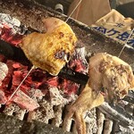 串焼家　まる房ず - 焼き上がるまで20分