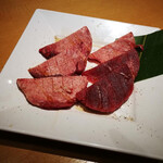 Yakiniku Kingu - 