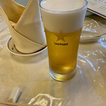 杏苑 - 生ビール(大)@800円(税抜)