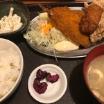 串神坊 - 揚げ物定食