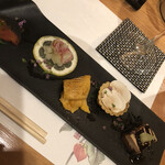 〇 - 