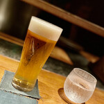 大どころ - まずは、生ビールと炭酸水でカンパーイ♫