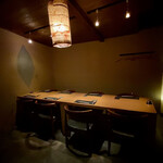 大どころ - 奥には個室も。