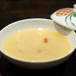 Sion - 6時間大山鶏を煮込んだ白湯と、 鰹出汁のスープ、 フカヒレ、 国産原木木耳