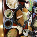 かつ波奈 - 半熟卵かつ付き 熟成豚中ロースかつ定食!!