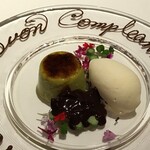 フィオッキ - アスパラガスのブリュレ・はちみつとビールのジェラート（チョコレートソースをかけていただいたところ）