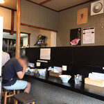 らぁ麺 飛鶏 - 店内