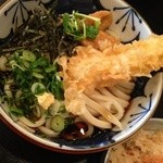 梅八 - かやくごはんとうどんの定食 えびす （700円）です！