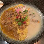 シナジー - 7周年感謝プレート（鳥取和牛キーマ＋真鯛実山椒キーマ＋小海老、牡蠣、シラスグリーン）1000円