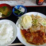 竹田家手打ラーメン店 - 焼肉定食うまいっ♪