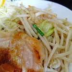 竹田家手打ラーメン店 - 技ありな炒め物