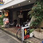 いたりあ小僧 - 季節柄、時節柄、オープンエア。