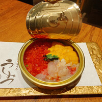 焼肉 うしみつ 恵比寿本店 - 口福の極み 彩り3色ユッケの缶詰
                雲丹、いくら、オマール海老