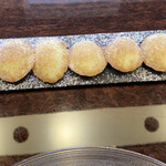 レストラン オネット - 焼きたてマドレーヌ♬︎