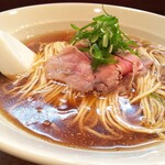 らぁめん 山と樹 - 煮干しらぁめん 830円