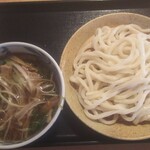 久兵衛屋 - 武蔵野肉つけ汁うどん