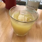 Karinabambino - パインアップルのジュース