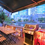 Lounge CRIB - 屋根付きテラスでBBQ