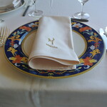 フレンチレストラン ミクニ サッポロ - ２０２０年７月２４日のテーブルセット