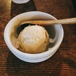 Teuchi Houtou To Hakkou Ryouri No Omise Ganso Hekkorodani - 豆乳アイス（ココナッツ）