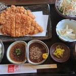 とんかつハウス - 料理写真: