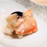 鮨処とうげ - タラバガニとその内子