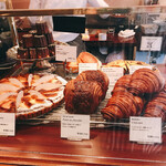 Patisserie Ravi,e relier - 