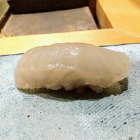鮨 しゅんぺい - 平目