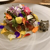 ARMONICO - イサキの昆布締め フルーツトマトと紫蘇のマリネ