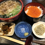 いくら家 丼 - 