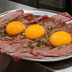 ツラとキモ 炭火焼肉 いわしげ - 