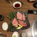 炭焼肉 石田屋。 - 