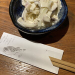 旬酔基じ - お通し♬︎
      イカサラダ♡めちゃウマ♡
      毎回コレでいいです( *^艸^)