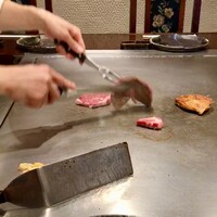 ステーキハウス松波 - 鉄板ショー